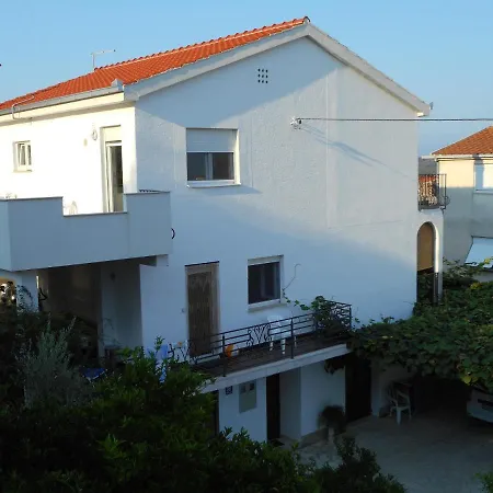Apartment Apartments With A Parking Space Trogir - 11316 Trogir