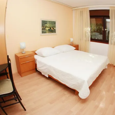 Apartments With A Parking Space Trogir - 11316 Apartment Trogir