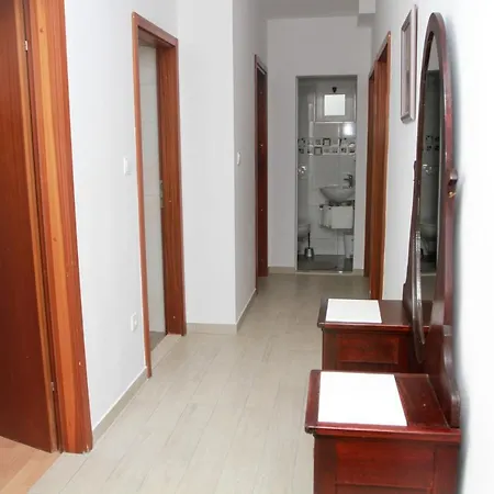 Apartments With A Parking Space Trogir - 11316 * Trogir