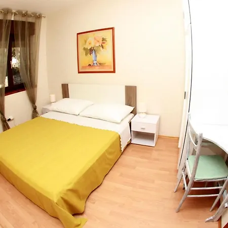With A Parking Space - 11316 Apartman