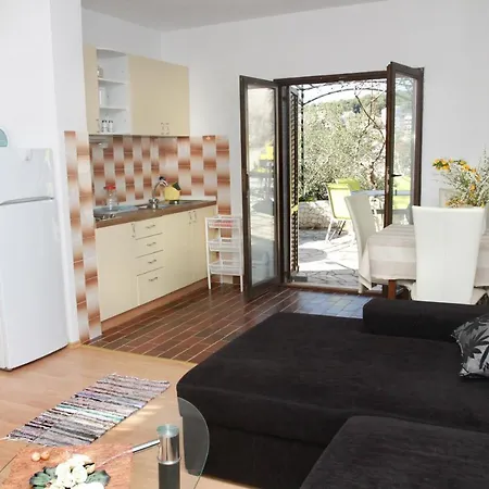 With A Parking Space - 11316 Apartman
